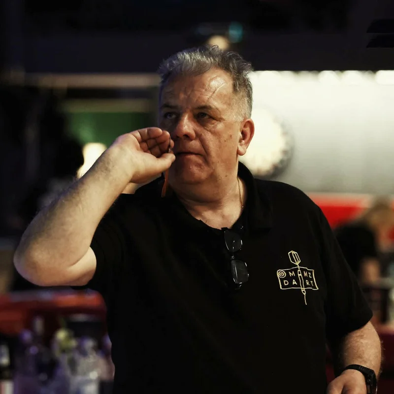Marek Bucholtz